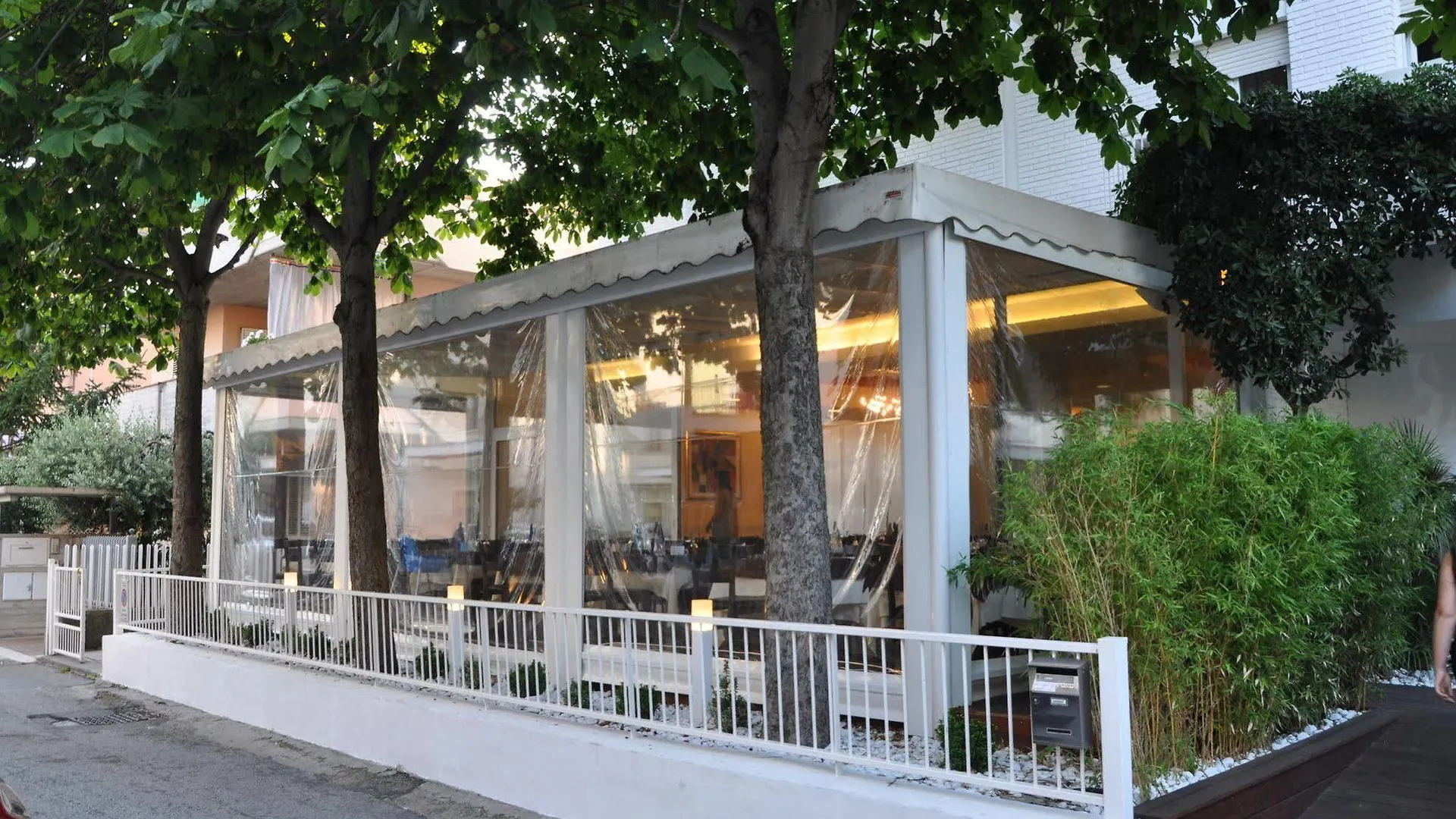 Hotel Consul - Family Hotel Riccione 3*,  Italia